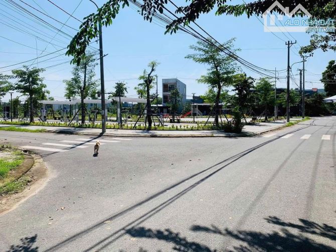 Chính chủ gửi bán lô đất gần trường quốc tế Niolas school giá 3ty8xx - 1