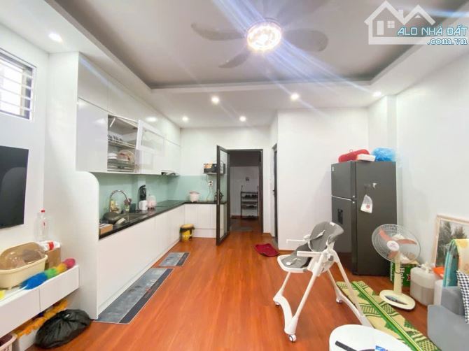 BÁN NHÀ LÔ GÓC MỚI XÂY Ô TÔ TRÁNH,ĐỖ NGÀY ĐÊM PHÚ LA HÀ ĐÔNG DT :40M MT4,5M GIÁ 12,5 TỶ - 1