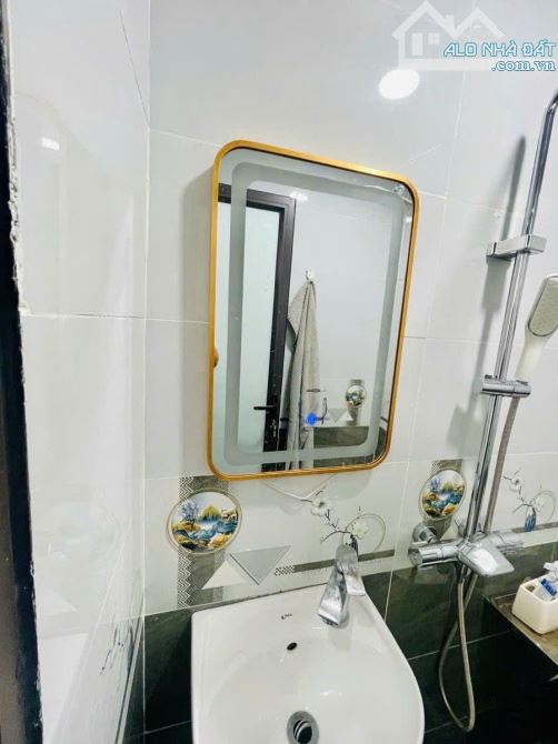 1 NHÀ RA PHỐ, TRUNG TÂM QUẬN THANH XUÂN, 35M2 x 5 TẦNG, MT 4.1M, GIÁ 9.5 TỶ (CTL) - 1