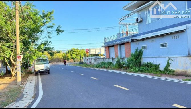 Mặt tiền Tạ Văn Sáu nhánh VÕ THỊ SÁU - Đường quy hoạch số 2 - TT Đất Đỏ-   Chủ hạ giá siêu - 1