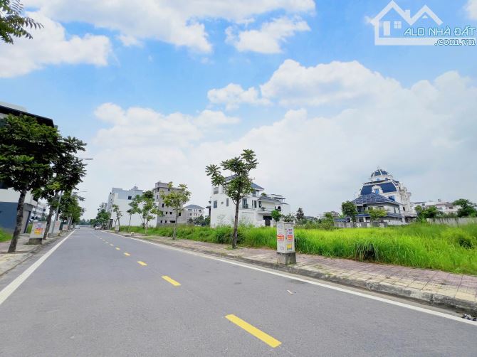 Chính chủ gửi bán 2 lô đất đẹp tại KĐT Vũ Phúc – vị trí áp góc Tây Bắc - 1