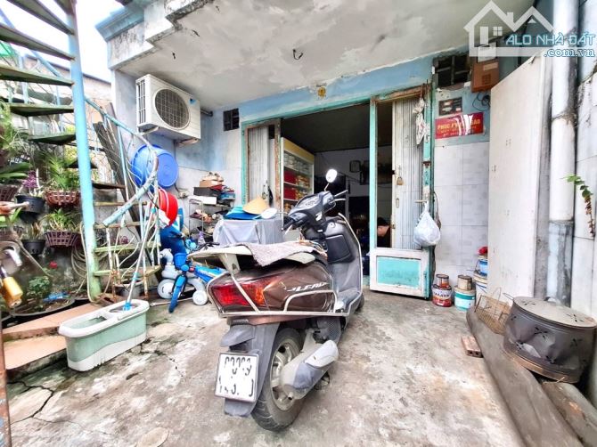 Bán nhà ngay Lê Trọng Tấn, Bình Tân, 56m thổ cư, ô tô ngủ trong nhà, chỉ 3.X tỷ - 1