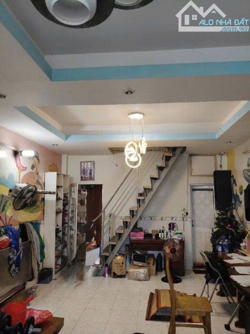 Nhà 3 tầng đường TÔ NGỌC VÂN sát Chợ THẠNH XUÂN phường TX Q12 dt 63m2 (4,5mx14m) Hẻm Ôtô - 1