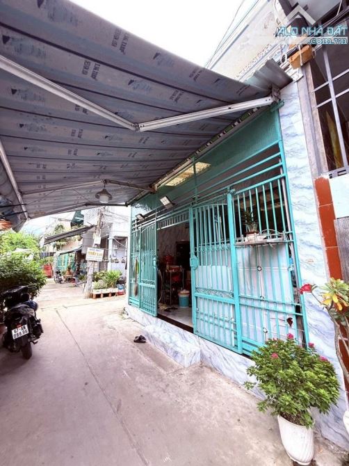 Lê Tân Bê - cách BX Miền Tây 5