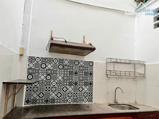 🏡 Bán Nhà Tân Sơn Nhì – 34m² – 2 Tầng Đẹp – Sổ Vuông – Giá Sốc 3.2 Tỷ - 1