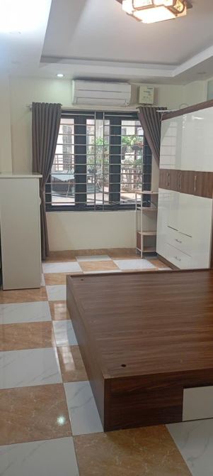 6 tỷ - Nhà Đẹp Ngọc Thuỵ - 35m2 x 5 tầng - Ô tô tránh vài bước chân - 1