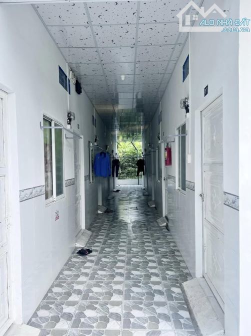Cần tiền bán gấp dãy trọ 10P ờ gần KCN Thành Thành Công 228m2 SHR giá 1 tỉ 150tr - 1