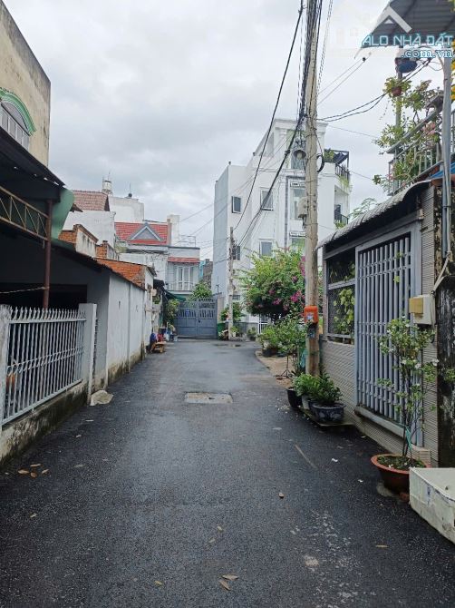 Bán nhà 202m2 Bình Trưng Đông Quận 2