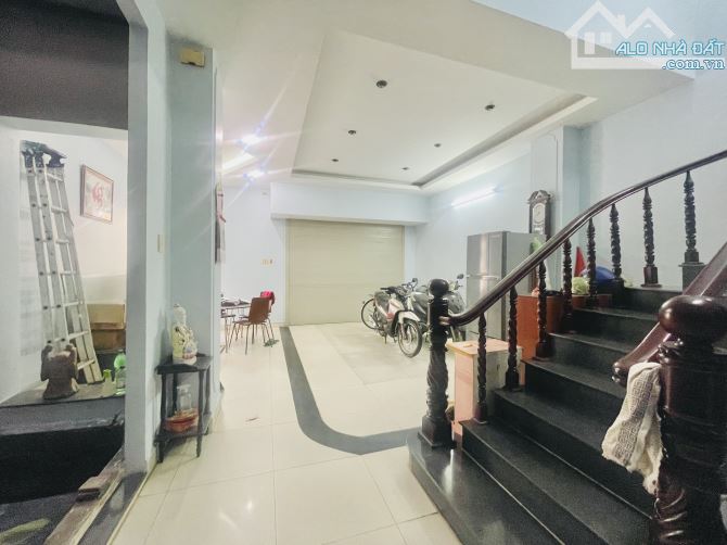 NHÀ 3 Tầng, DT : 120m2 (6x20m) 5PN, Khu Vila 88 căn DƯƠNG QUẢNG HÀM,💰chỉ còn 15.6 tỷ Bớt - 1