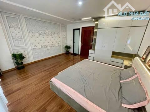SIÊU PHẨM NHÀ ĐẸP – PHỐ NGỌC LÂM – 35M 6 TẦNG THANG MÁY – Ô TÔ ĐỖ CỬA -MT 5M – NGÕ THÔNG N - 1
