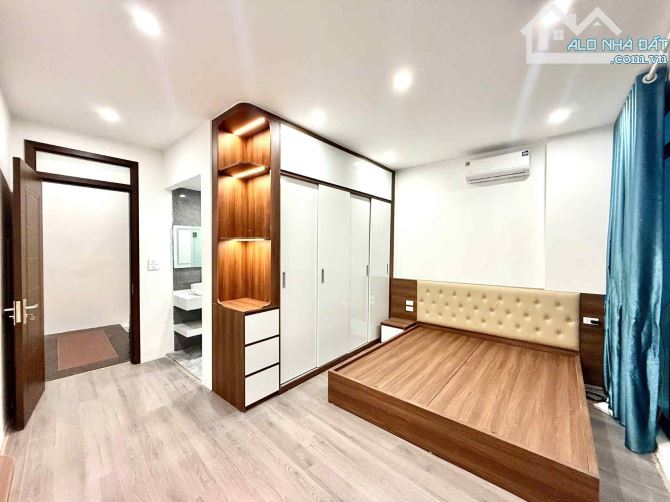Nguyễn Khuyến, ô tô đỗ cửa, thang máy, kd, 50m2, 5tầng, hơn 10tỷ. - 1