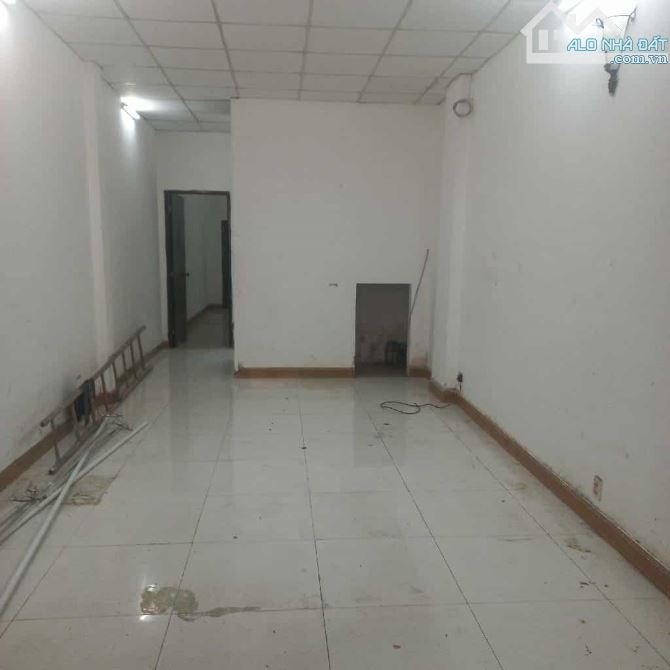 Bán nhà 2 mặt tiền hẻm xe hơi Dương Bá Trạc , quận 8 , 56m2 , hiện hữu chỉ hơn 6 tỷ. - 1