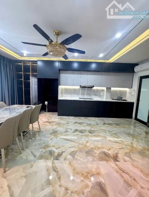 CHỦ BÁN GẤP 40m2 - 5T - Hoàng Mai - 15m ra OTO tránh nhau - Kinh Doanh - Nhỉnh 9 tỷ có TL - 1