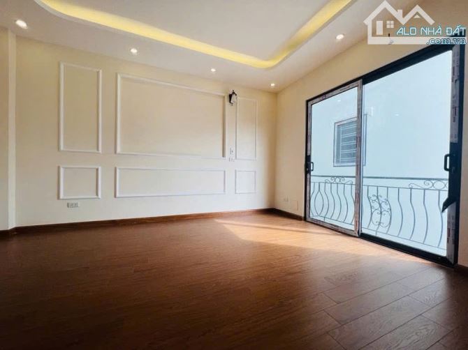SIÊU PHẨM LÔ GÓC 2 THOÁNG nhà phố Trần Phú, Hà Đông, 42m 5 tầng nhỉnh 8 tỷ, CÓ TL. - 1