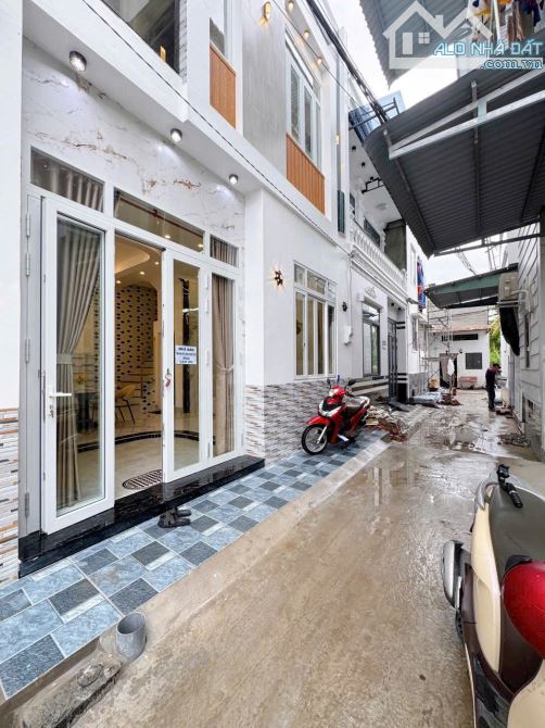 NẮM CHÍNH CHỦ BÁN NHÀ 2 TẦNG HẺM TỔ 3 NGUYỄN VĂN LINH - 1