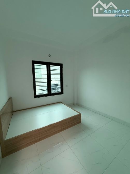 Chính chủ Bán nhà 3 tầng - đầu tư khu vực trần lãm - 1