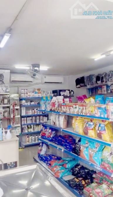 Bán Gấp nhà ngon khu Trường Chinh kg kẹt xe Mặt tiền Kinh doanh 4tầng 220m2 nhỉn 9 6PN - 1