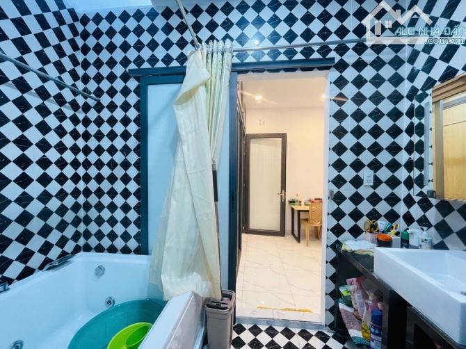 Nhà mới đẹp – 38.5m² ngang 5.7m – Hẻm xe hơi, full nội thất – P10, Tân Bình – Giá 4.9 tỷ - 1