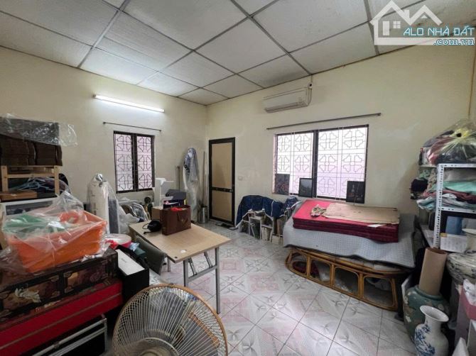 Lô góc Trần Khát Chân gần phố giá rẻ 150m2, 2 tầng, mt6m, 26 tỷ đầu tư sinh lời, giữ tiền - 1