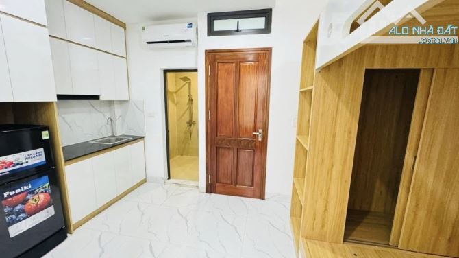 BÁN CCMN Trần Thái Tông-thủ phủ sinh viên-thang máy-11 phòng khép kín dòng tiền 65tr/tháng - 1