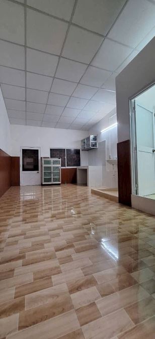NẮM CHÍNH CHỦ BÁN NHÀ 2 TẦNG MẶT TIỀN ĐƯỜNG HÀNG XOÀI - 1