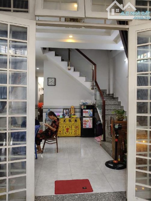 NHÀ 2 tầng, Đường HIỆP THÀNH 17, phường HIỆP THÀNH, Q12, DT 60m2( 4m x 15m ) - 1