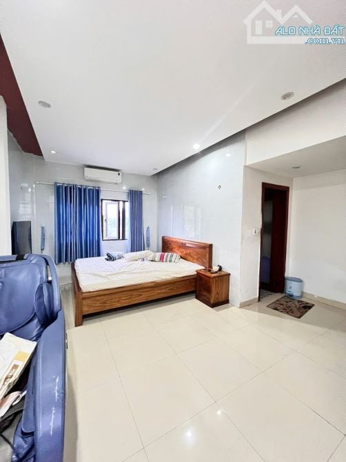 BÁN NHÀ ĐẸP 3 TẦNG –  – GIÁ CHỈ 6,9 TỶ - 1