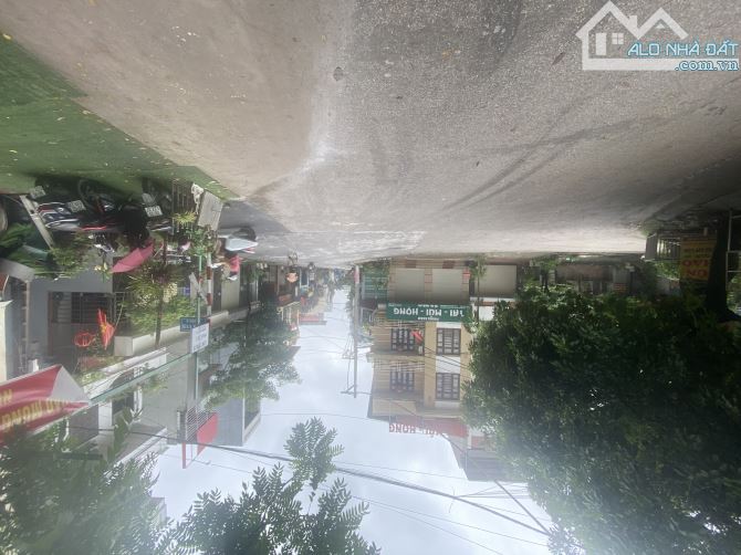 VĨNH NGỌC, CẦU NHẬT TÂN NHÀ 3 TẦNG 61m2️⃣ Ô TÔ ĐỖ CỔNG chào hơn 8 t.ỷ xíu - 1