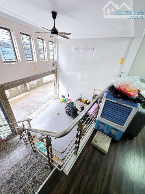 SIÊU PHẨM LONG BIÊN - SÁT VINHOME RIVERSIDE - Ô TÔ VÀO NHÀ - CÁCH Ô TÔ TRÁNH 20M - 1