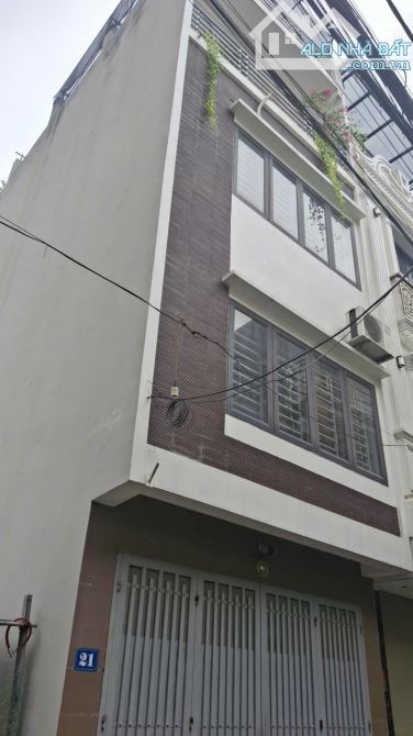 Bán nhà Đông Mỹ _50m2*4 tầng_ ngõ cực đẹp, ô tô thông_ 8.2 tỷ - 1
