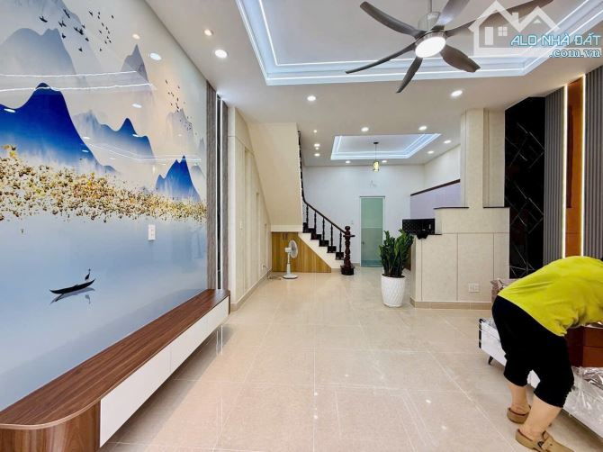 Bán nhà THẠNH XUÂN 25. Q12_ 4.8x11m_ 2 tầng_ tặng FULL NỘI THẤT, Hẻm 6m. 4ty550 - 1