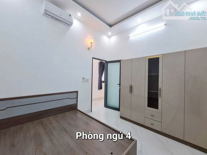 NHÀ ĐẸP - DT RẤT RỘNG - HOÀN CÔNG - 5 P. NGỦ - 12
