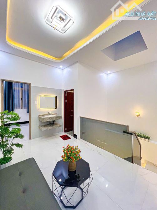 NẮM CHÍNH CHỦ BÁN NHÀ 3 TẦNG MẶT TIỀN ĐƯỜNG D4 KHU HỒNG LOAN - 12
