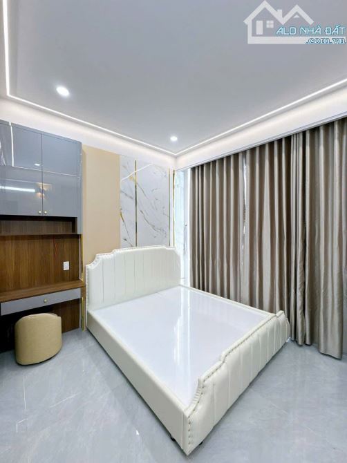 NẮM CHÍNH CHỦ BÁN NHÀ 2 TẦNG HẺM 137 HOÀNG QUỐC VIỆT - 12