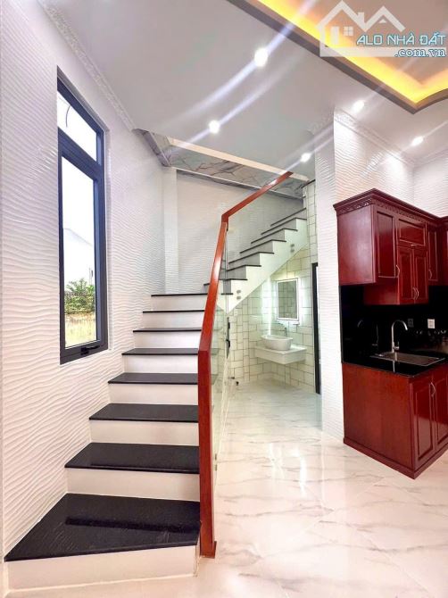 NẮM CHÍNH CHỦ BÁN NHÀ 2 TẦNG HẺM 28 HUỲNH PHAN HỘ - 12