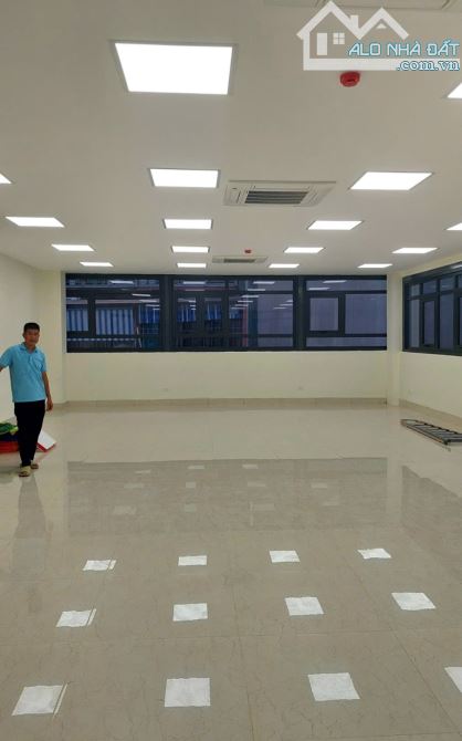 Cho thuê văn phòng, Spa, Phòng Khám, Đào Tạo: 60m 10tr; 100m 18tr; 220m 50tr. Phó Đại La - 15