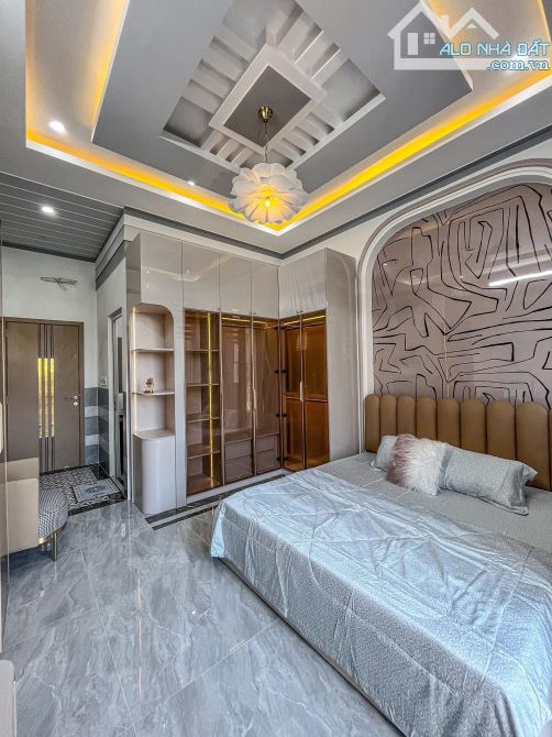 NẮM CHÍNH CHỦ BÁN NHÀ 2 TẦNG HẺM 5M 3-4 NGUYỄN VĂN CỪ - 15