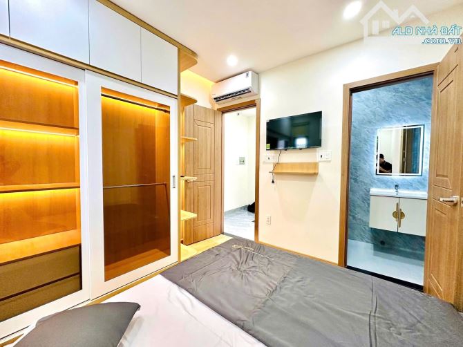 Villa Mini Góc 2 MT Hẻm - Đường CMT8 Tân Bình - Chỉ Hơn 5T - 16