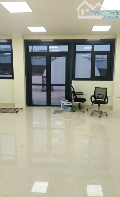 Cho thuê văn phòng, Spa, Phòng Khám, Đào Tạo: 60m 10tr; 100m 18tr; 220m 50tr. Phó Đại La - 16