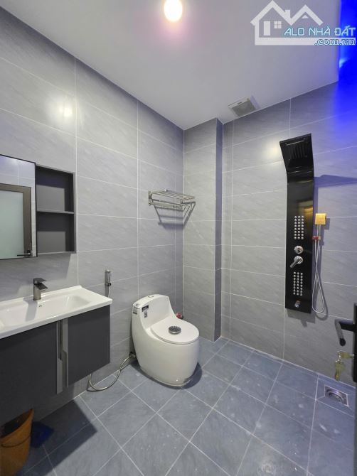Bán nhà mới 1T2L 4x15m, đường D2 KDC Icon Central p.Tân Đông Hiệp, full nội thất - 16