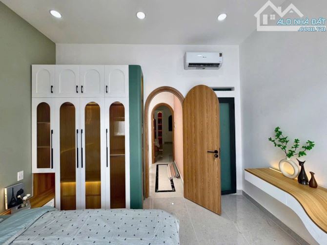 Gấp bán HẠ GIÁ 200 triệu - Chỉ còn 5 tỷ 250 cho Nhà phố 2 Tầng 4mx12m Full nội thất - 17