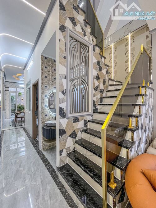 NẮM CHÍNH CHỦ BÁN NHÀ 2 TẦNG HẺM 5M 3-4 NGUYỄN VĂN CỪ - 18