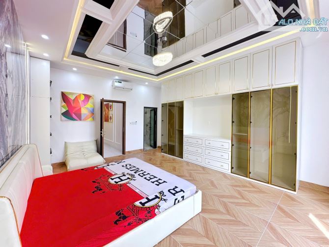 NẮM CHÍNH CHỦ BÁN NHÀ 3 TẦNG MẶT TIỀN ĐƯỜNG D1 KHU HỒNG LOAN - 18