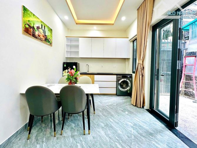 Villa Mini Góc 2 MT Hẻm - Đường CMT8 Tân Bình - Chỉ Hơn 5T - 21