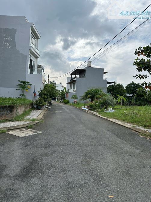 Bán Đất Đẹp Vuông Như A4 Chợ Long Trường Q9 - Dt: 4x15.3m Chỉ 3.25 Tỷ - 2