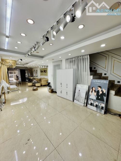KHU VIP - HXH 1 TRỤC - SÁT MT - TRƯỜNG SA - PHÚ NHUẬN - NHÀ 5 TẦNG - 86M2 - CHỈ 22.39T TL - 2