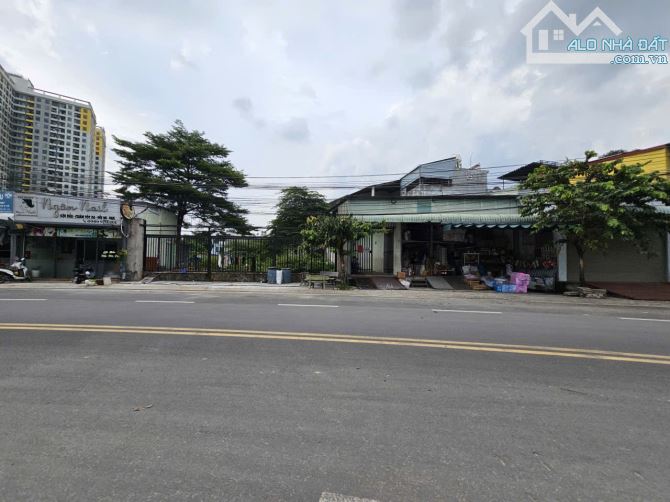 Nhà mặt tiền kinh doanh ngay ký túc xá Làng Đại Học Quốc Gia Tphcm, p Đông Hoà, Tp Dĩ An - 2