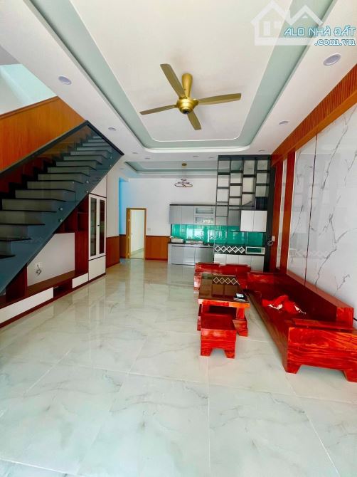 Bán nhà 1lầu 1trệt sổ riêng Phường Thống Nhất ( Trấn Biên) - 2