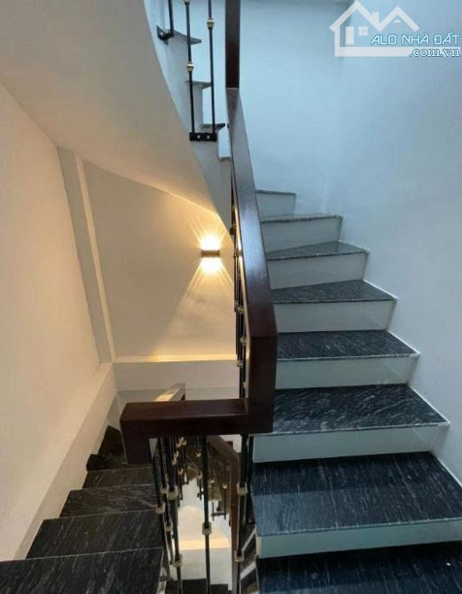 BÁN NHÀ TÂY MỖ_ĐẠI MỖ_LÔ GÓC, 37M2X4T, SÁT BÃI Ô TÔ, NHIỀU NGỦ, GIÁP VINCOM MEGA_NHỈNH 7 - 2