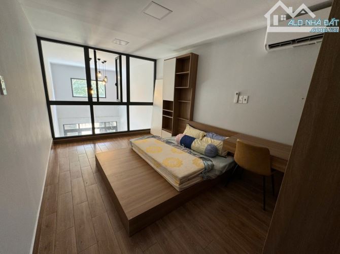 Bán nhà kế trường THCS Lê Văn Hưu có sẵn dòng tiền, thuận tiện cho thuê hoặc kinh doanh. - 2